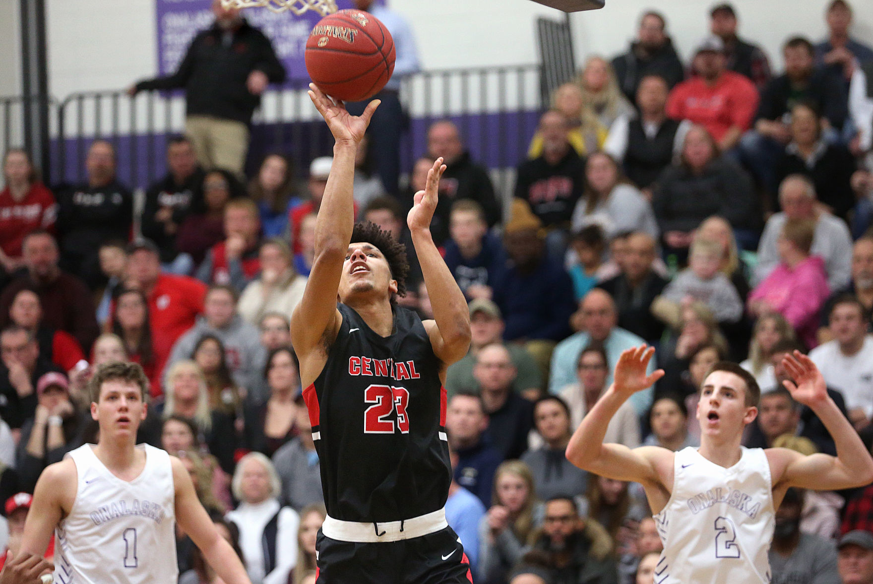 January 17: Central vs. Onalaska